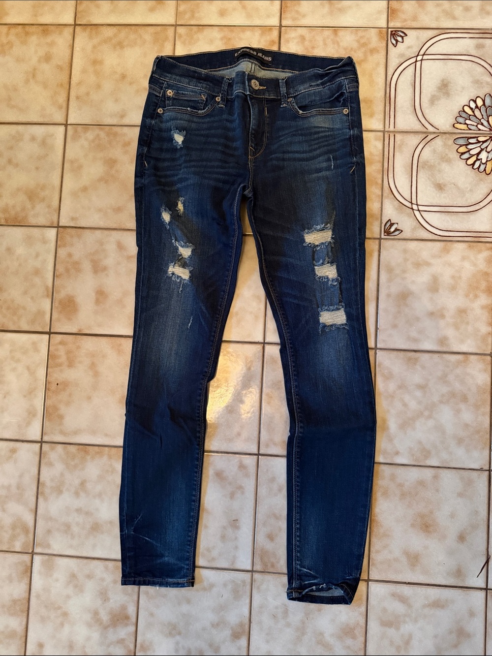 Dark Blue Distressed Women's Skinny Jeans